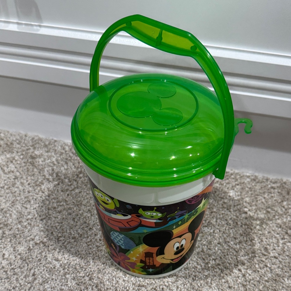 Whirley Walt Disney World Parks Green Mickey Mouse Popcorn Bucket